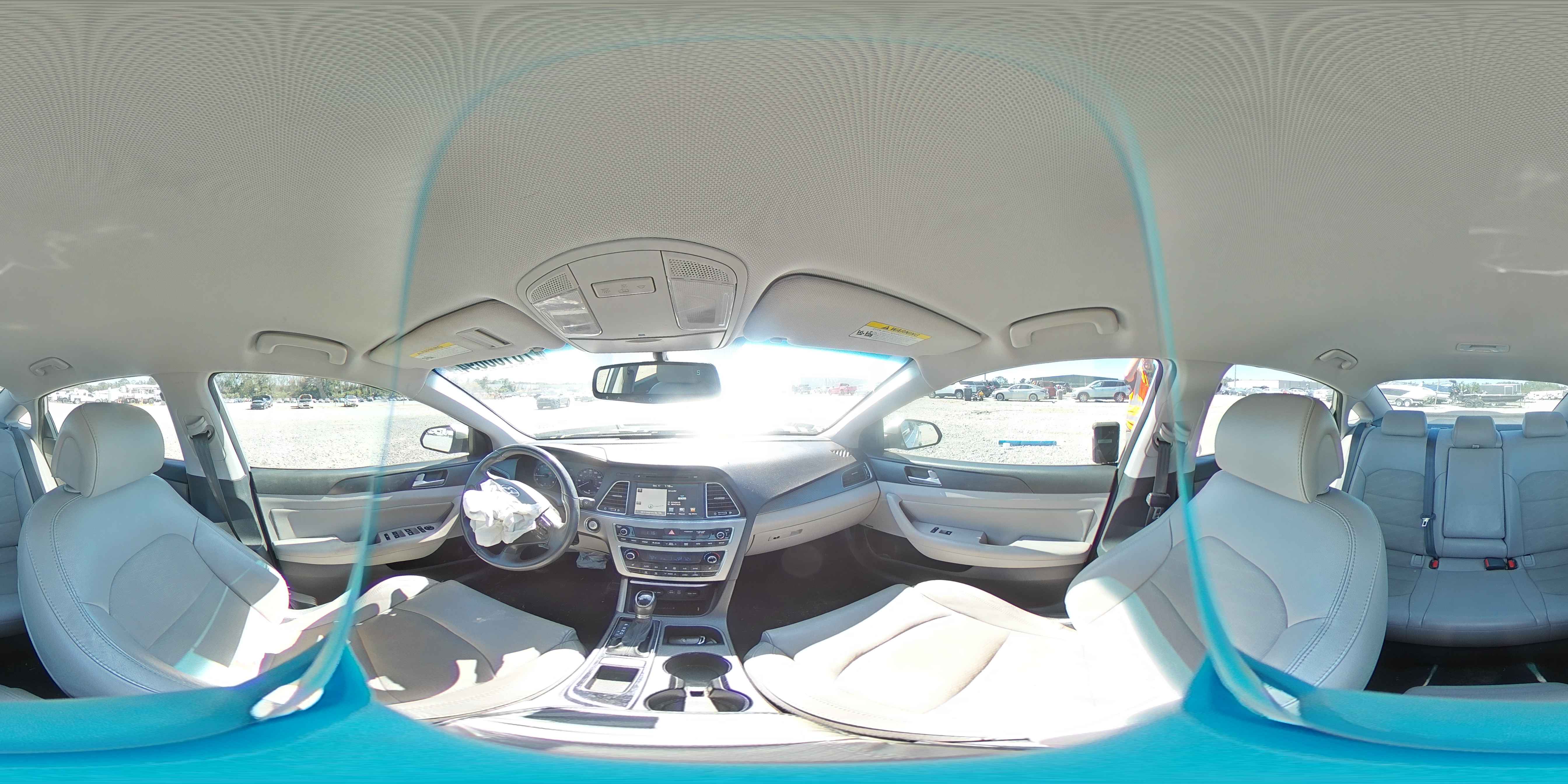2015 Hyundai Sonata - Image 14