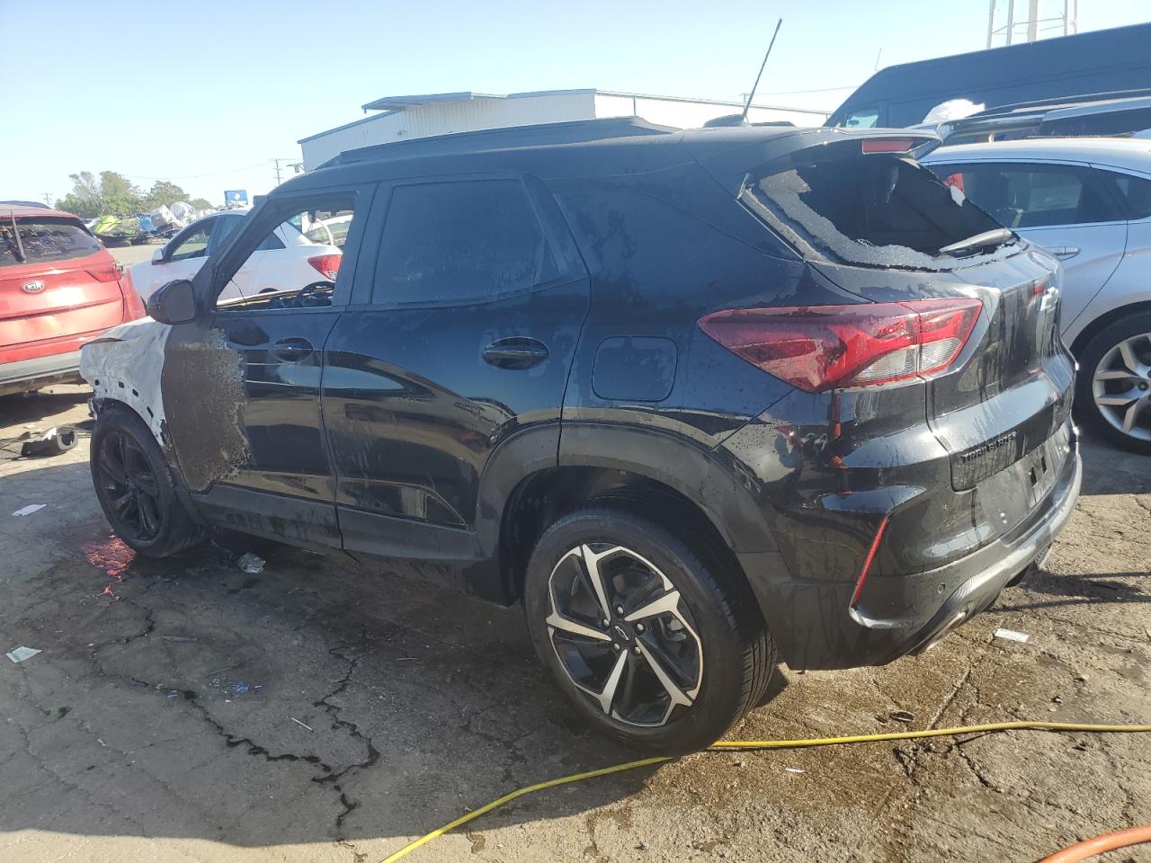 2023 Chevrolet TrailBlazer - Image 2