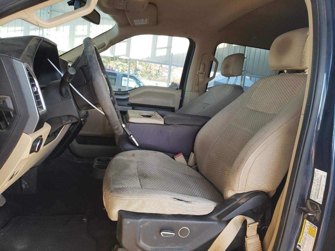 2015 Ford F-150 - Image 7