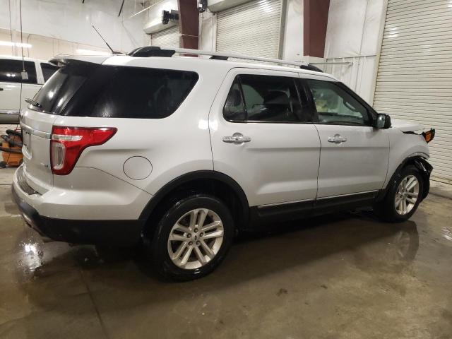  FORD EXPLORER 2015 Silver