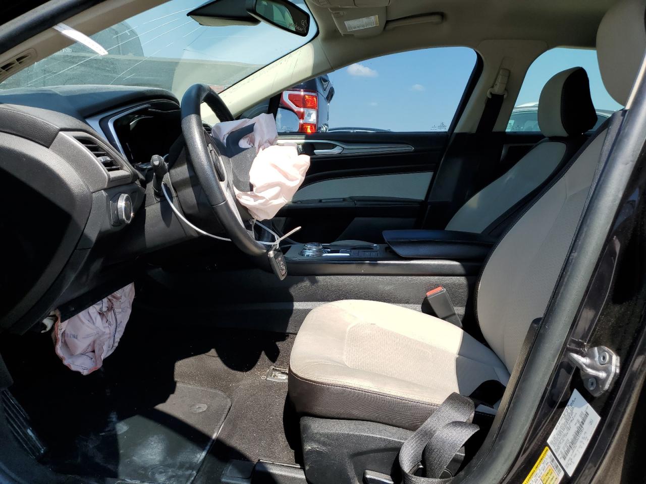 2020 Ford Fusion - Image 7