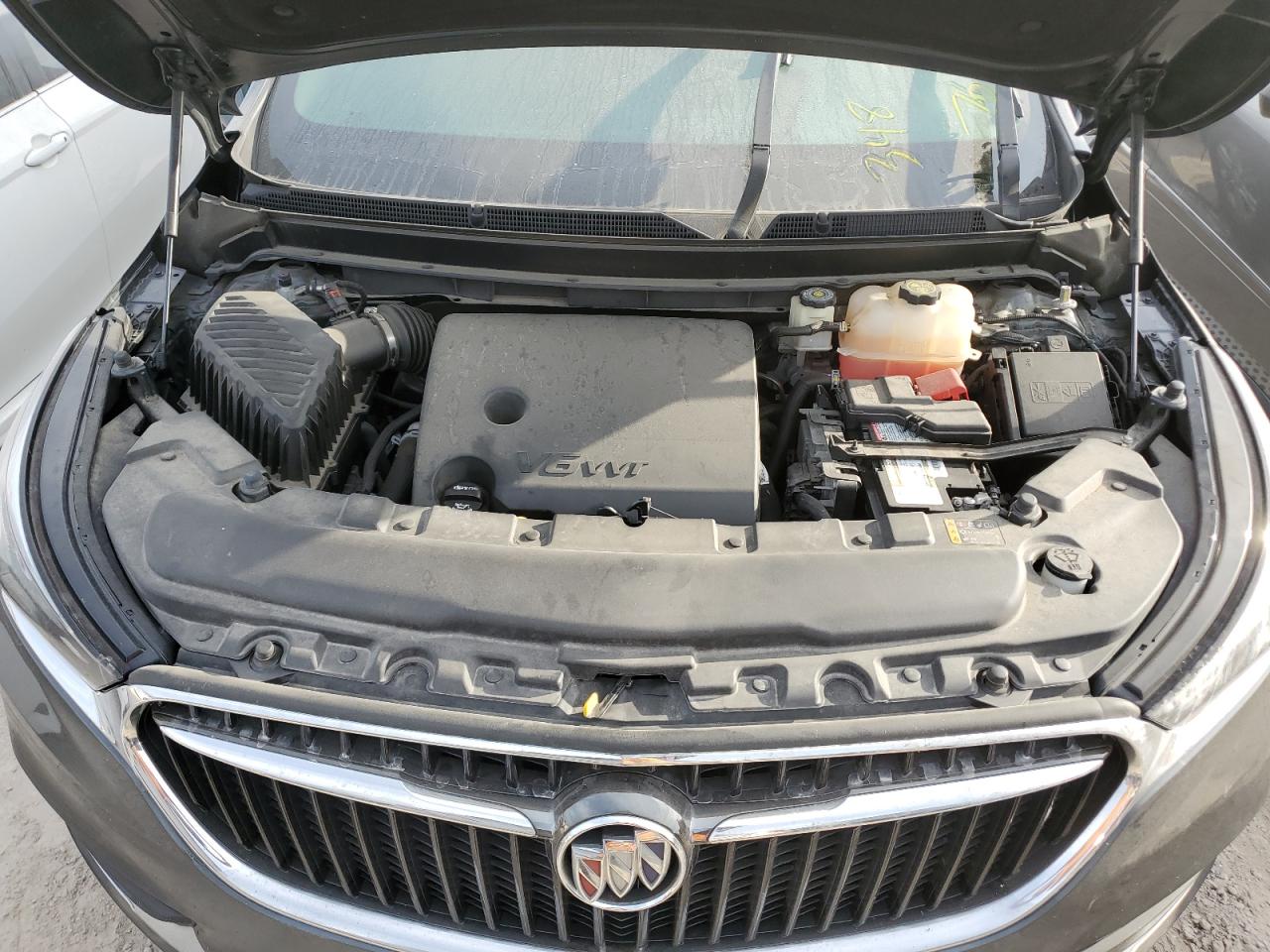 5GAERBKW0JJ190372 2018 Buick Enclave Essence