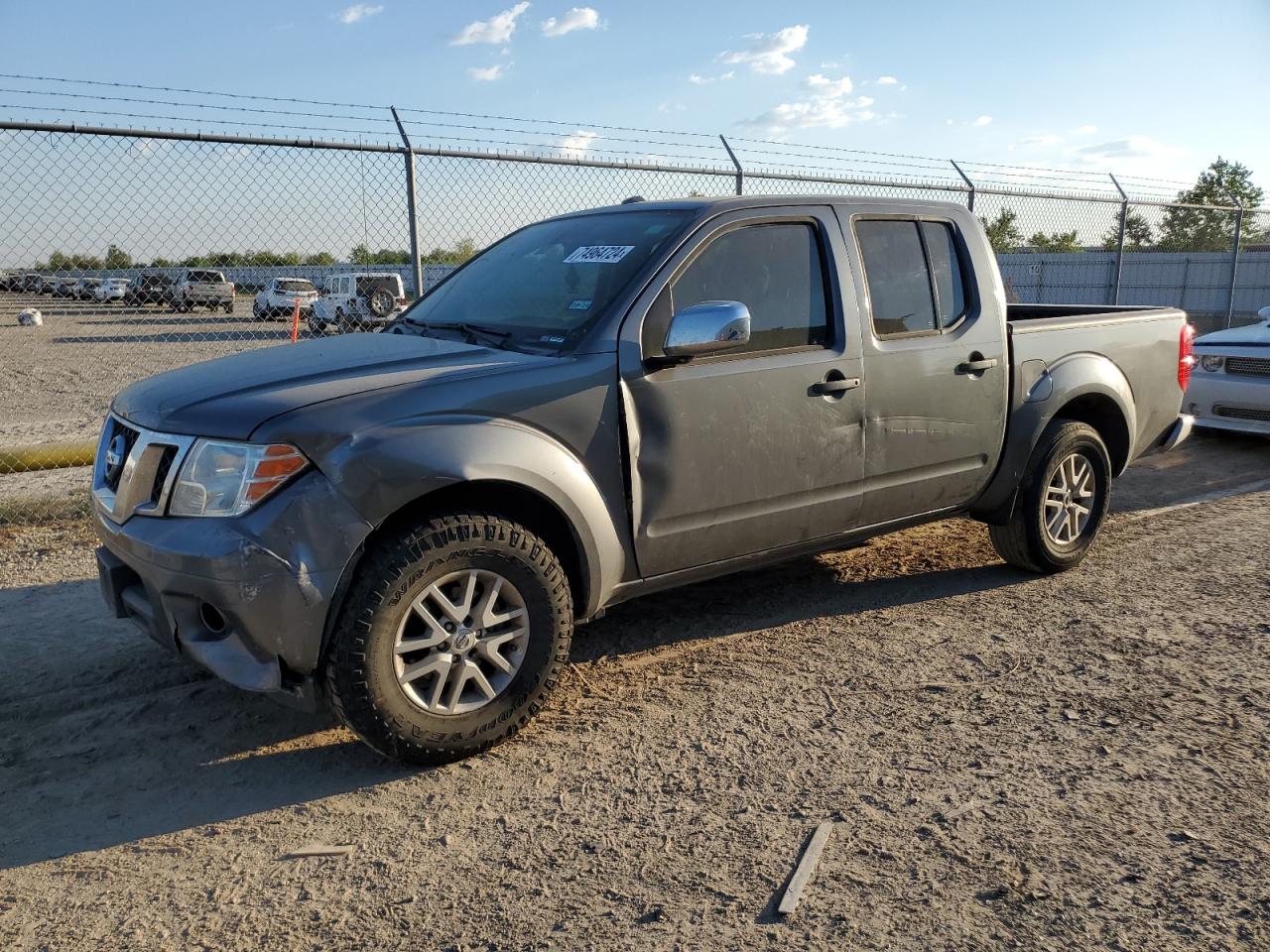 2016 Nissan Navara (Frontier) - Image 1