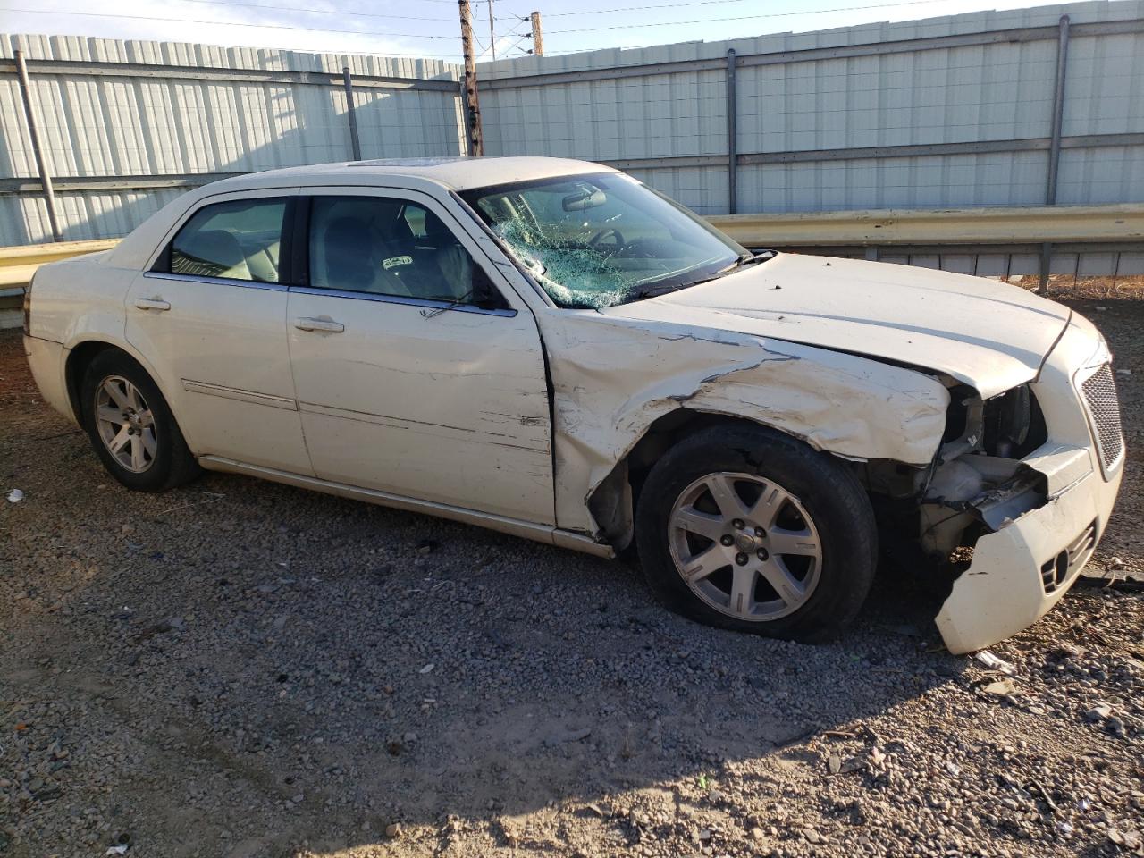 2006 Chrysler 300 - Image 4