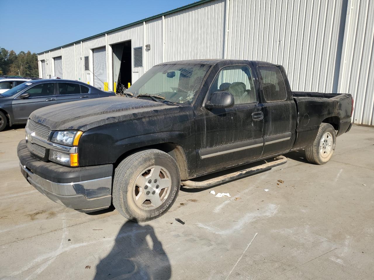 2005 Chevrolet Silverado - Image 1