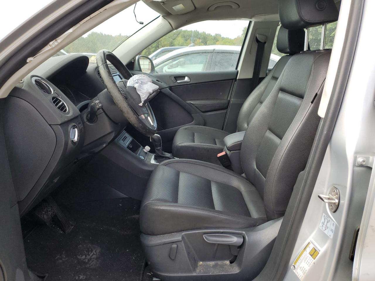 2017 Volkswagen Tiguan S VIN: WVGBV7AX8HK006381 Lot: 73325194