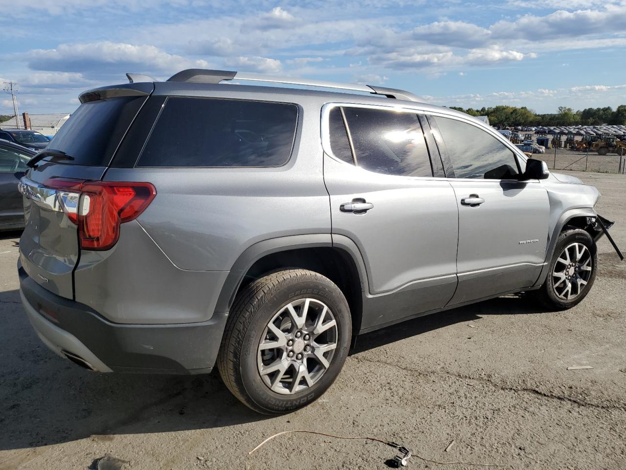 2020 GMC Acadia - Image 3