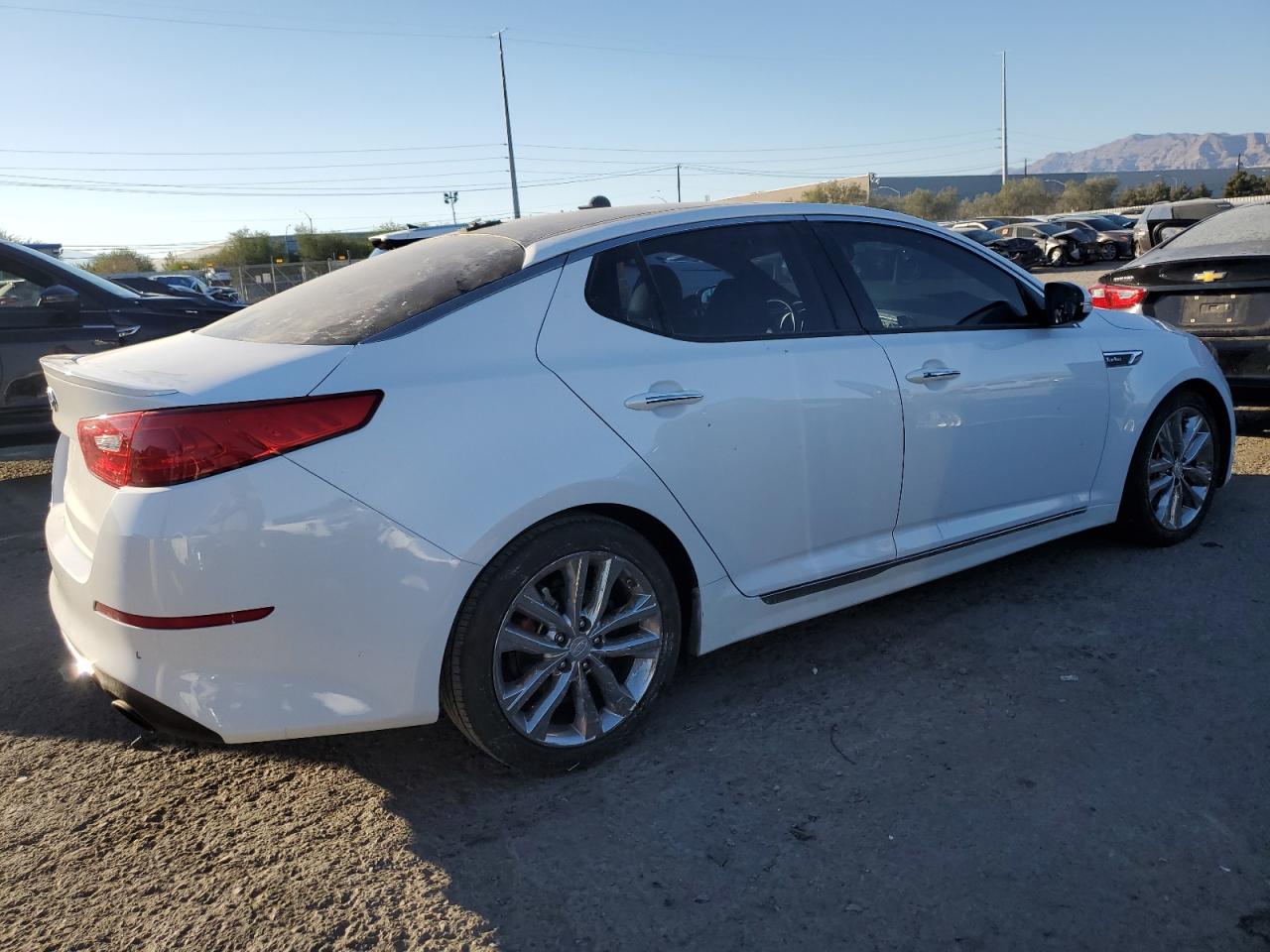 VIN 5XXGR4A68EG312636 2014 KIA OPTIMA no.3