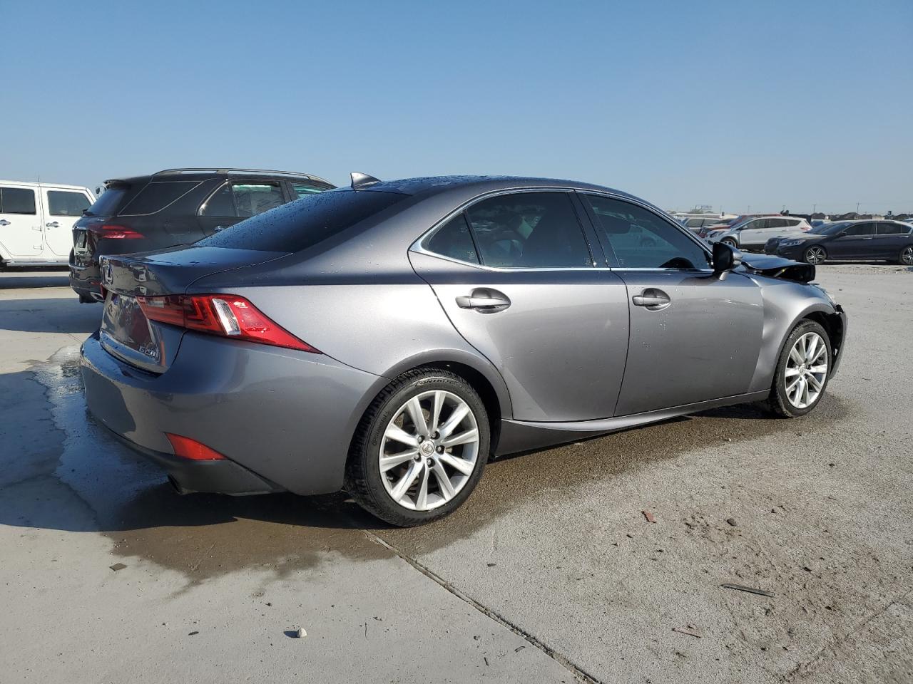 2014 Lexus IS - Image 3