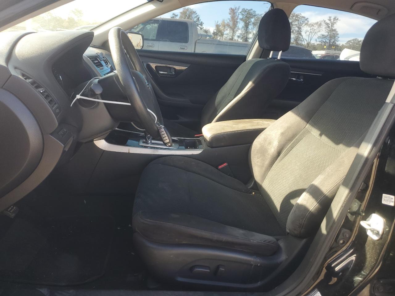 2014 Nissan Altima - Image 7
