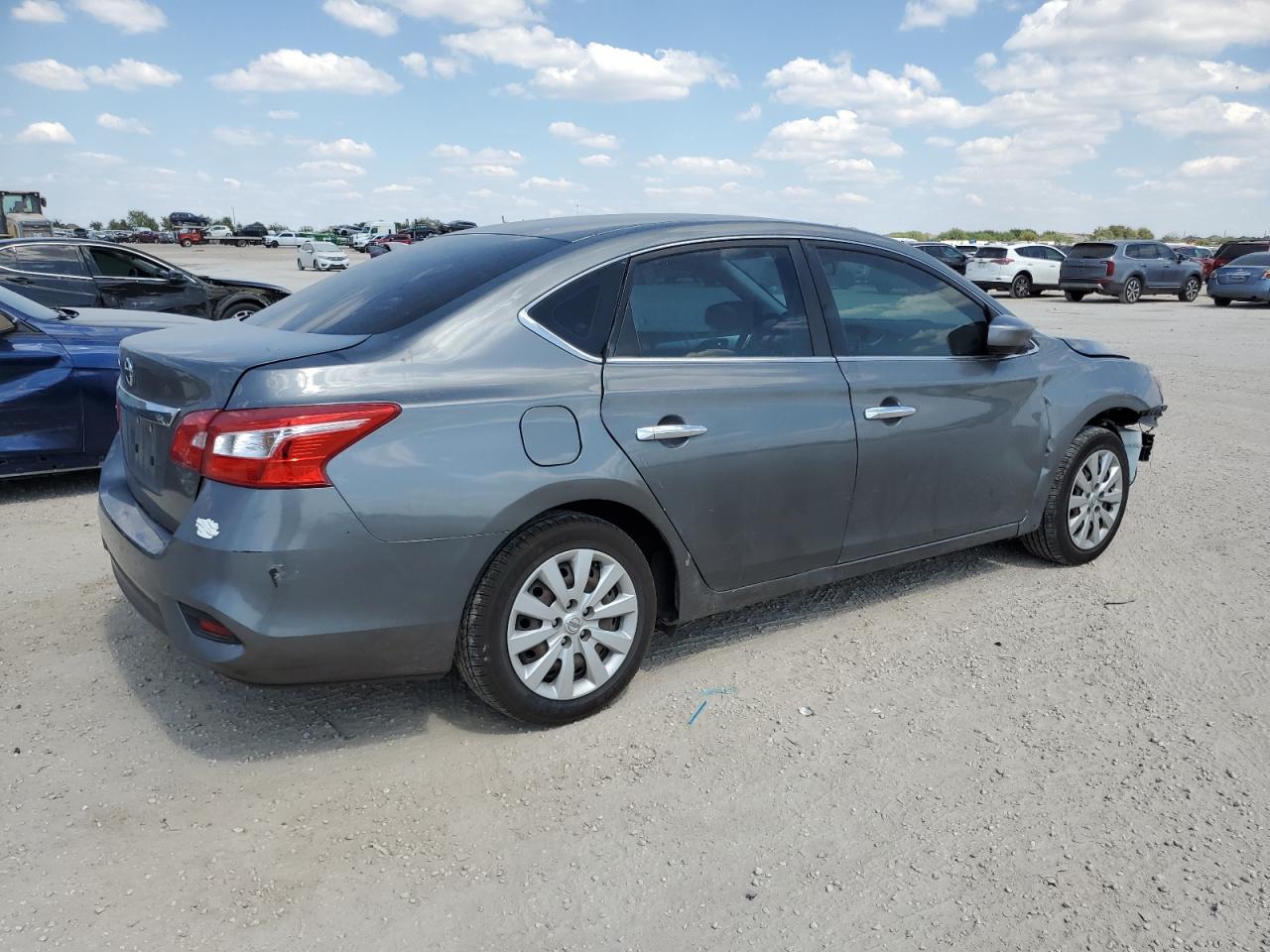 2017 Nissan Sentra - Image 3