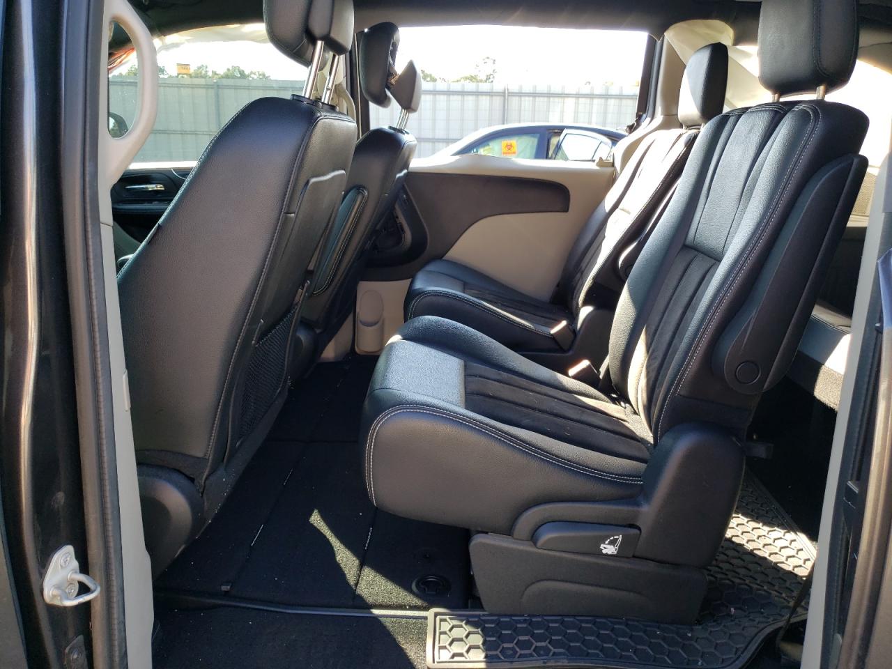 2020 Dodge Grand Caravan Sxt VIN: 2C4RDGCG2LR153938 Lot: 52879615