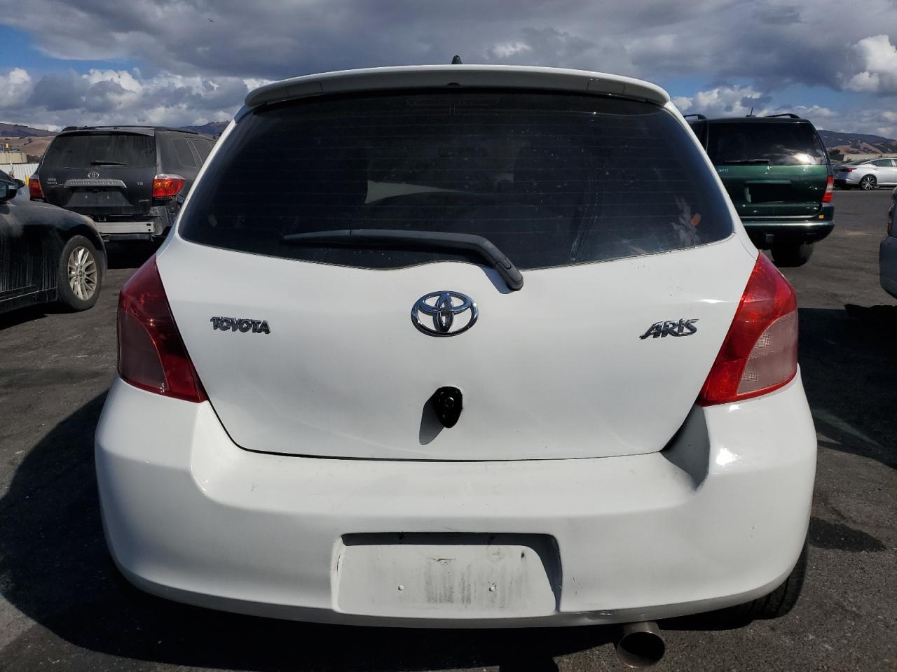 2008 Toyota Yaris VIN: JTDJT923485142034 Lot: 78186384