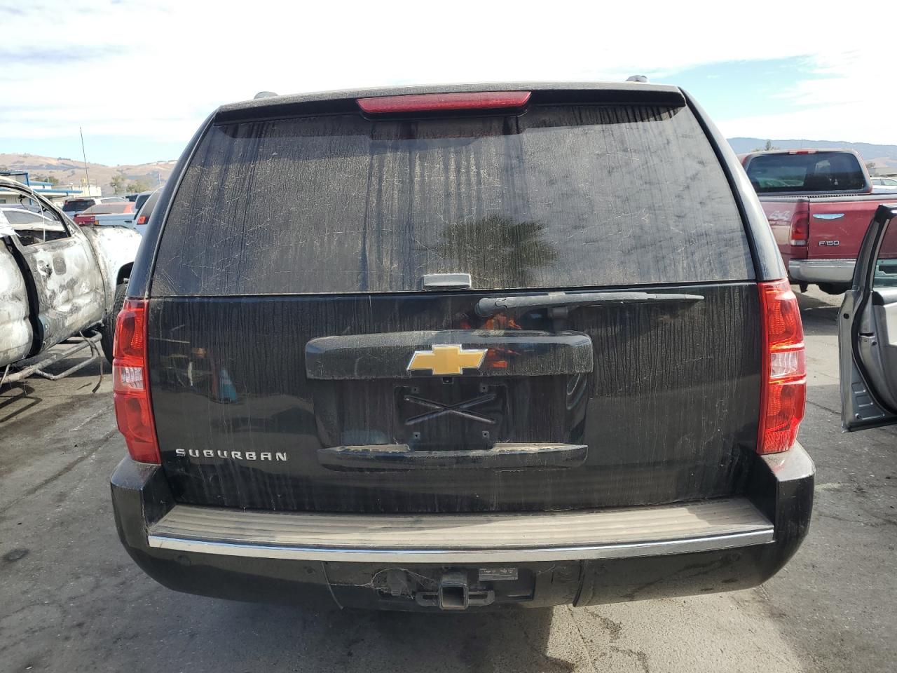 VIN 1GNSKKE74DR246787 2013 CHEVROLET SUBURBAN no.6