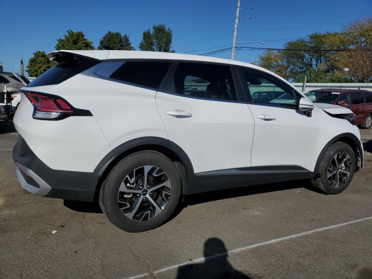 2023 Kia Sportage - Image 3