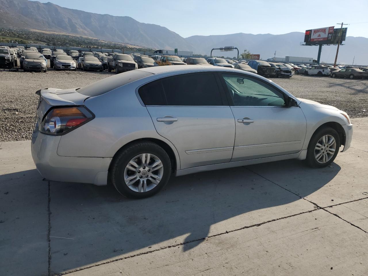 2012 Nissan Altima - Image 3