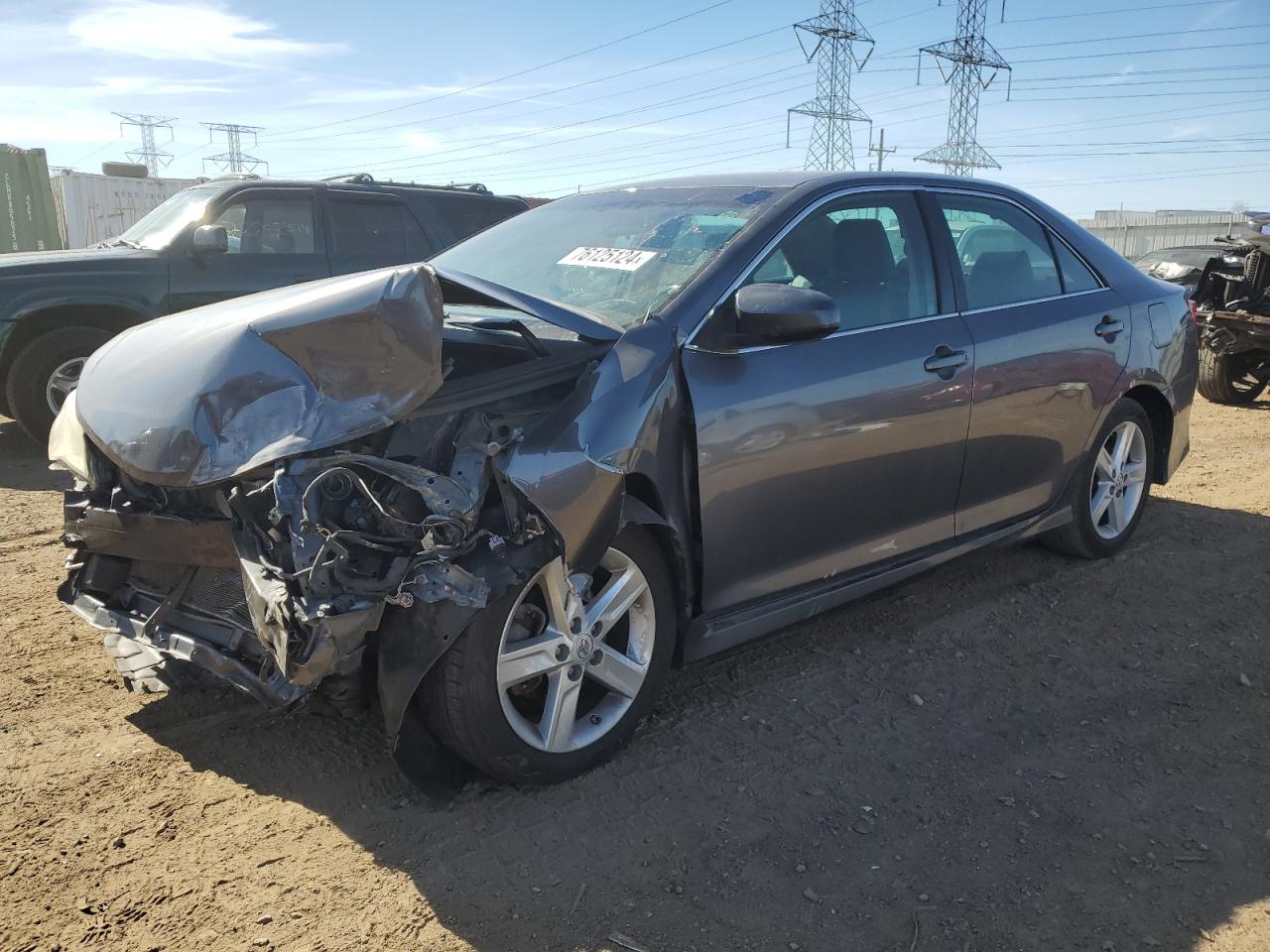 VIN 4T1BF1FK0DU263458 2013 TOYOTA CAMRY no.1