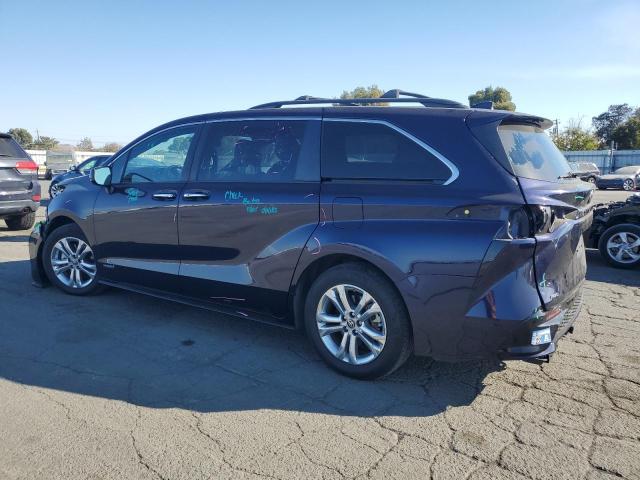  TOYOTA SIENNA 2021 Blue