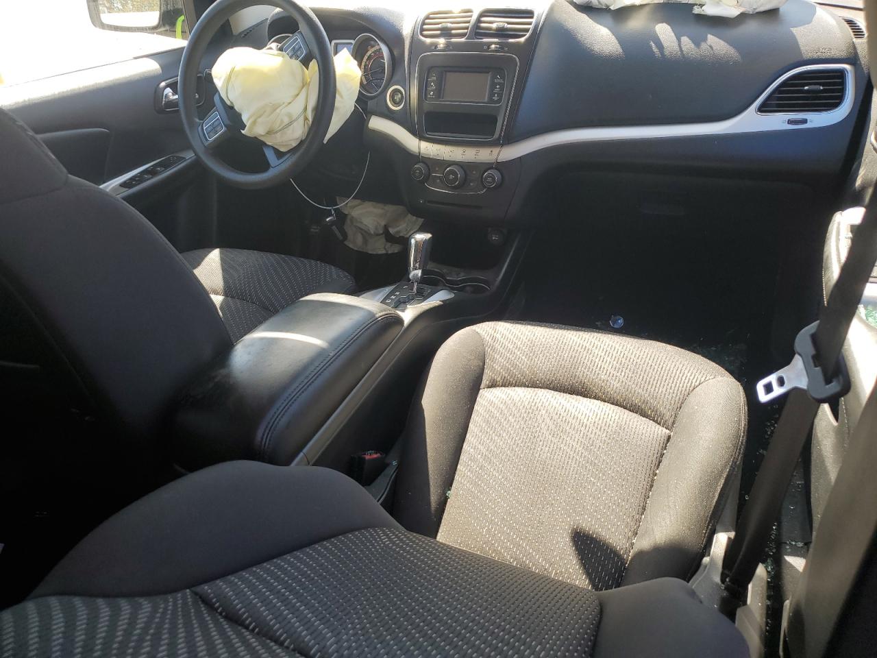 2016 Dodge Journey - Image 8