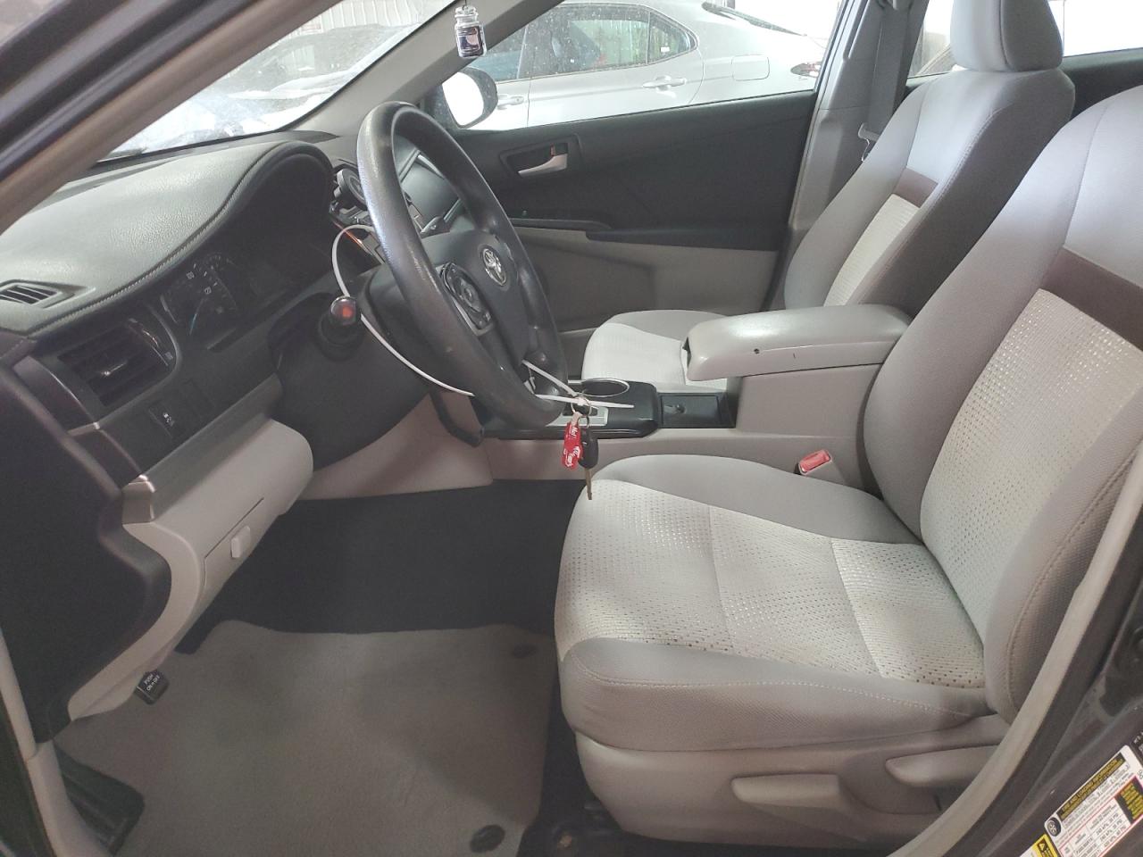 2012 Toyota Camry - Image 7