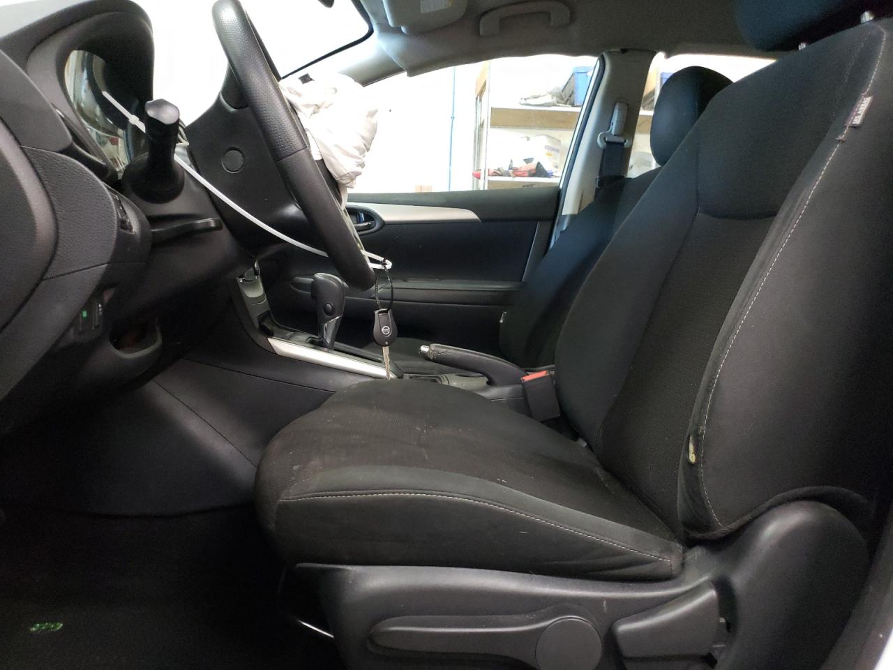 2019 Nissan Sentra - Image 7
