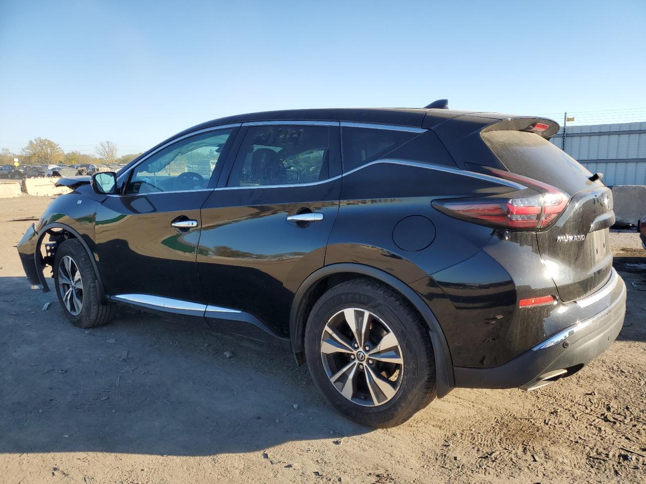 2020 Nissan Murano - Image 2