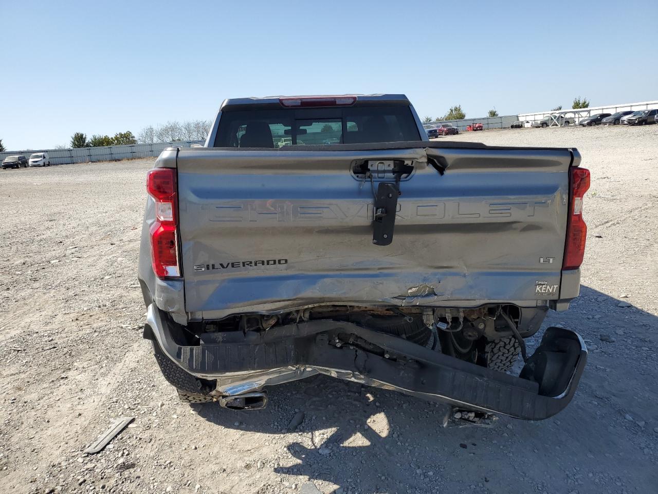 2020 Chevrolet Silverado - Image 6