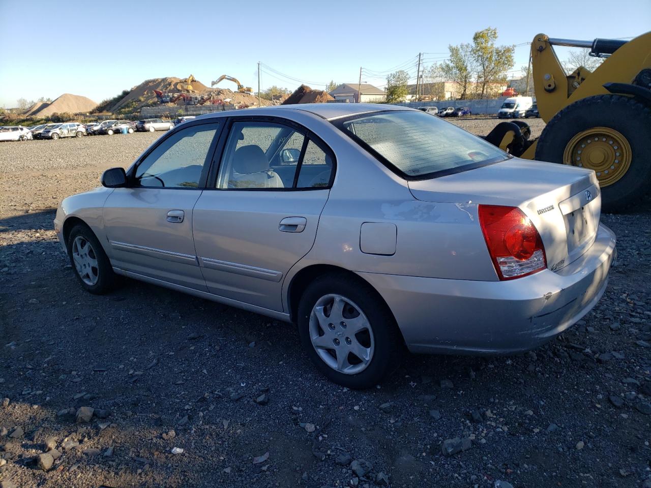 2004 Hyundai Elantra Gls VIN: KMHDN46D04U719960 Lot: 75393454