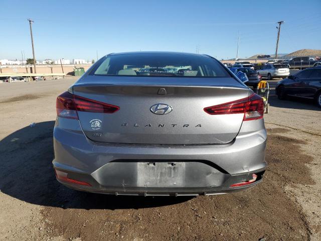  HYUNDAI ELANTRA 2019 Угольный