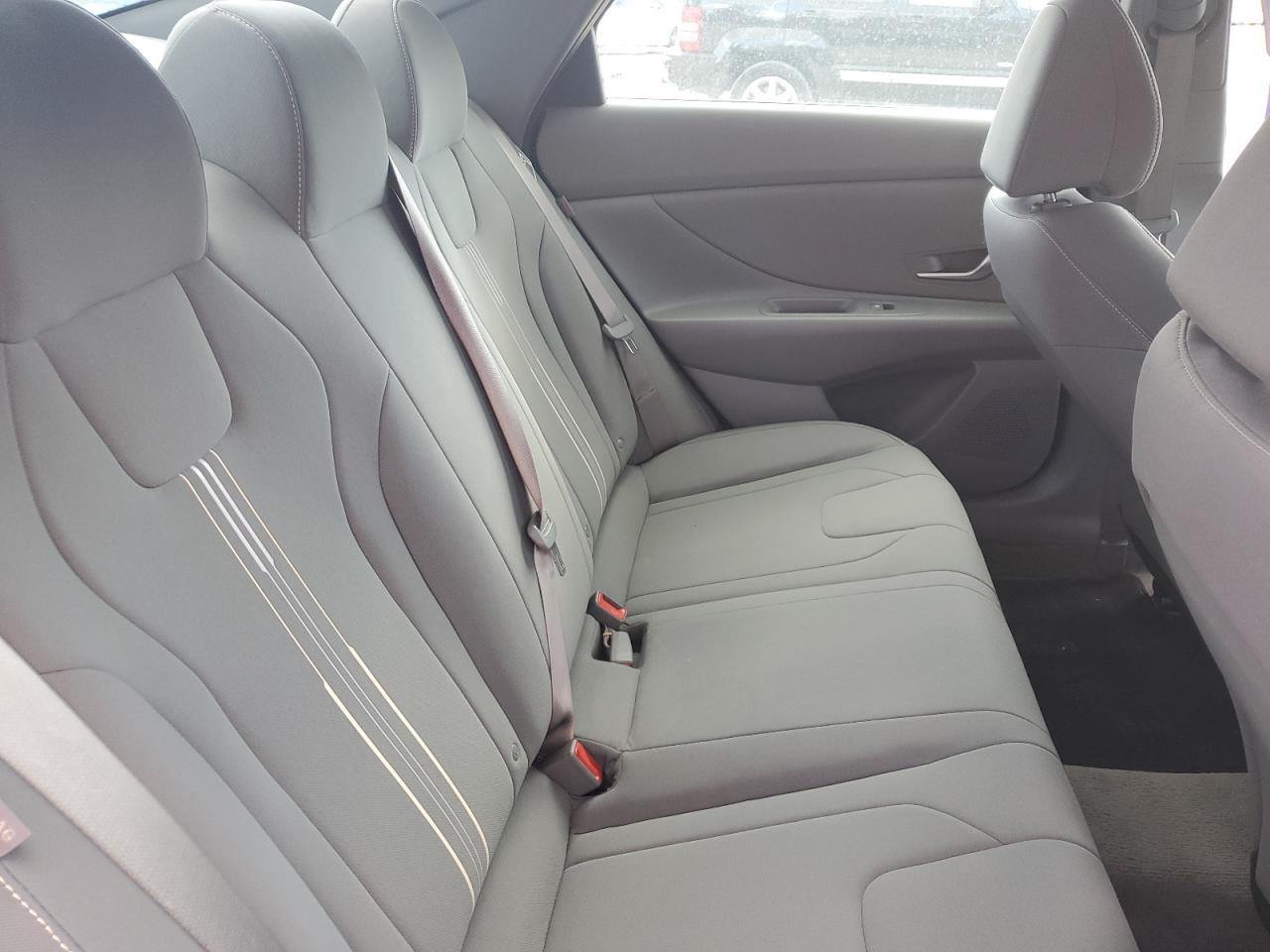 2024 Hyundai Elantra - Image 10