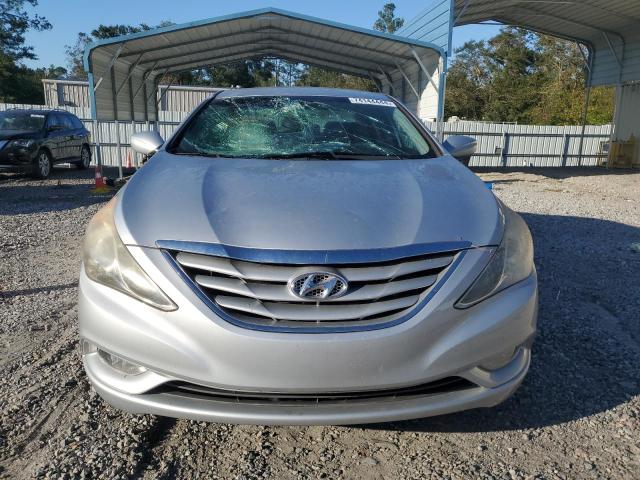  HYUNDAI SONATA 2013 Серебристый