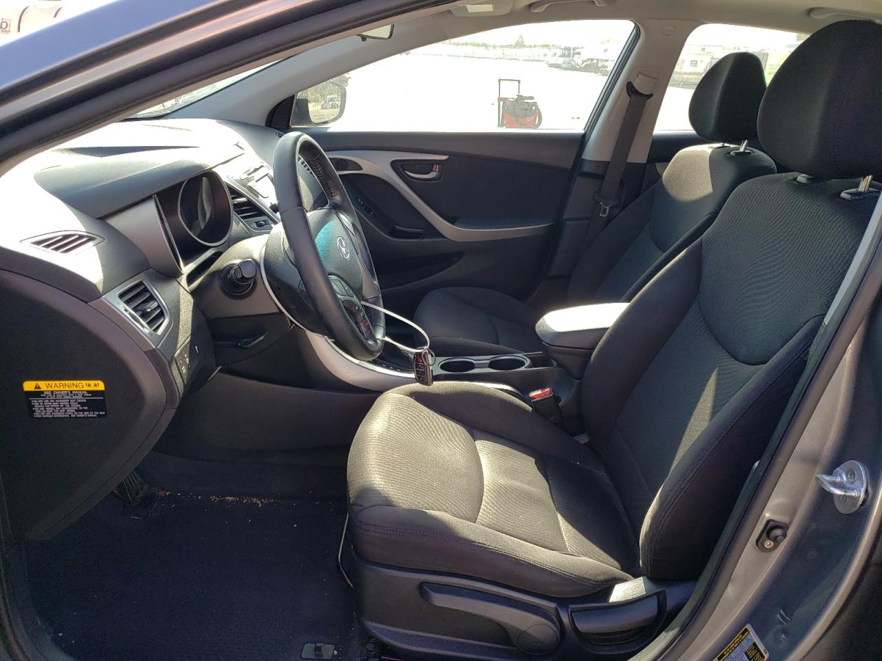 2016 Hyundai Elantra - Image 7