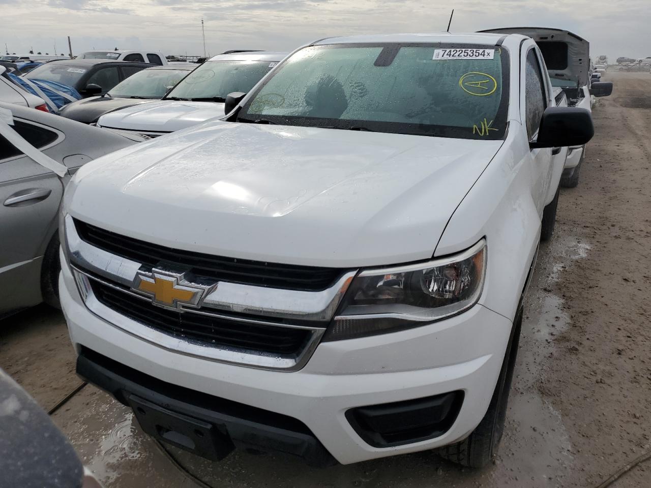 VIN 1GCHSBEA4K1146487 2019 CHEVROLET COLORADO no.5