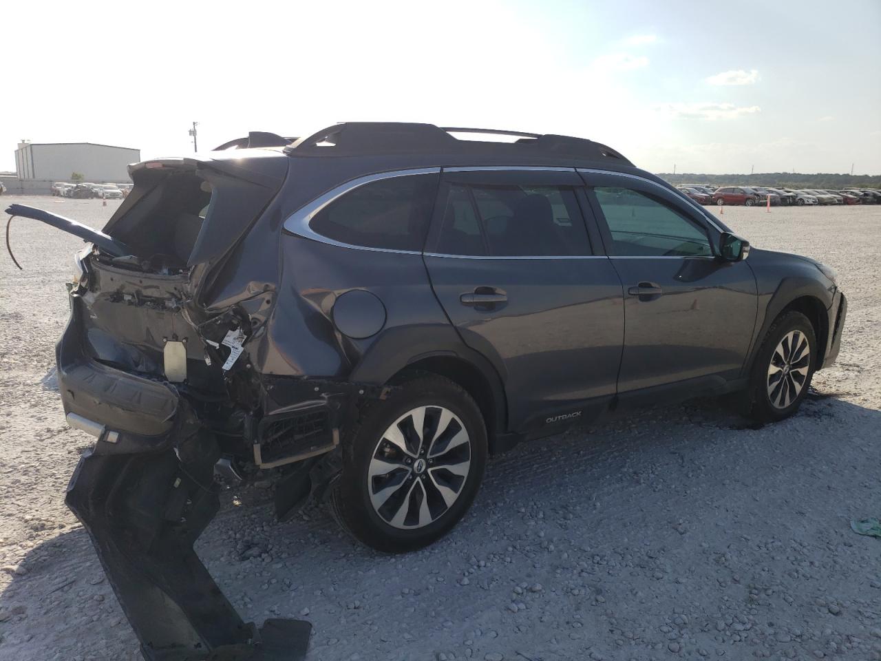 2024 Subaru Outback - Image 3
