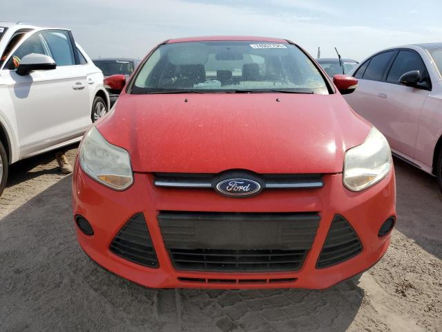  FORD FOCUS 2014 Красный