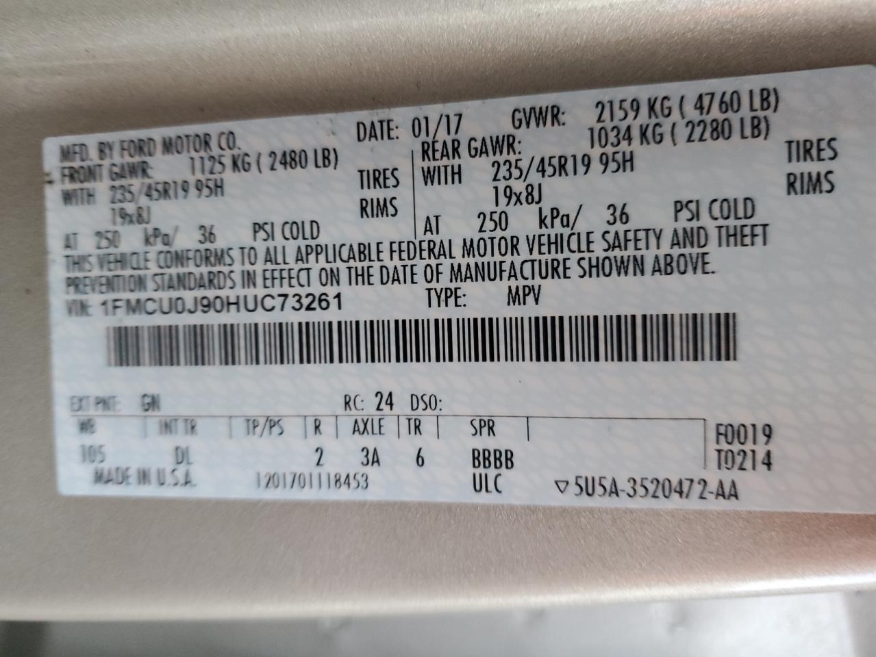 1FMCU0J90HUC73261 2017 Ford Escape Titanium