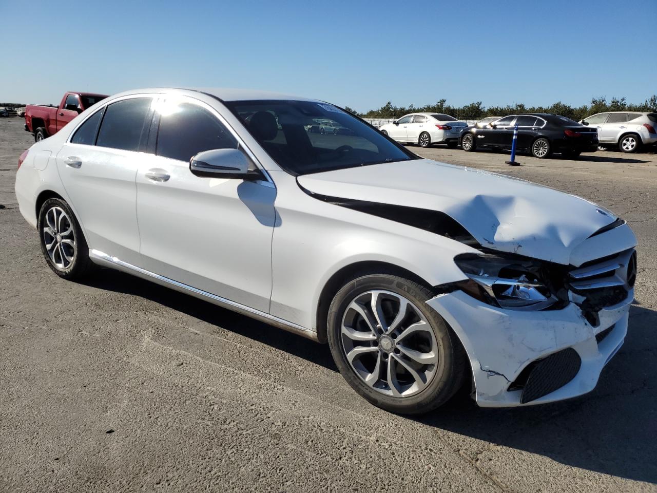 VIN 55SWF4JB8GU142218 2016 MERCEDES-BENZ C-CLASS no.4