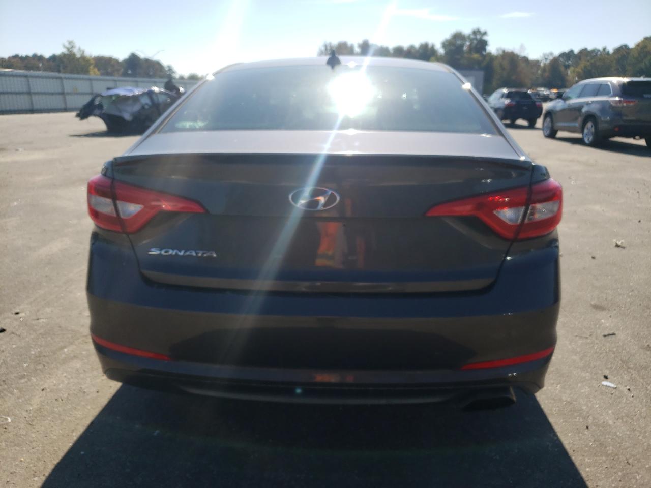 2017 Hyundai Sonata Se VIN: 5NPE24AF7HH438250 Lot: 77591124