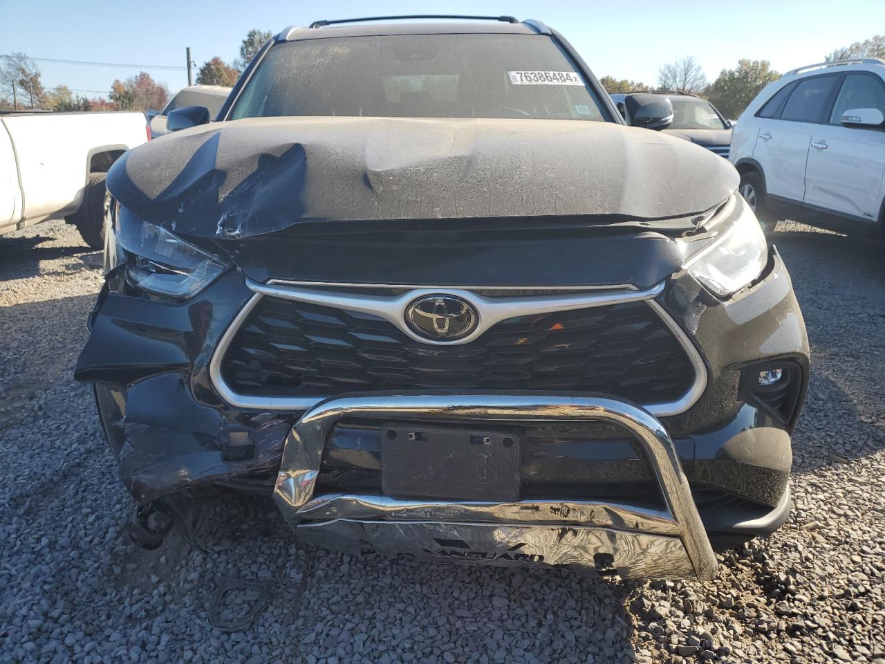 2020 Toyota Highlander - Image 5