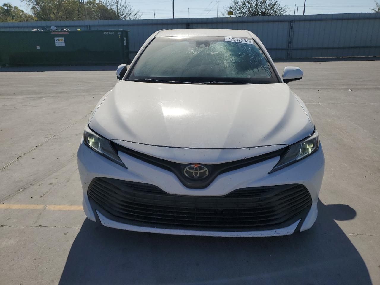 2018 Toyota Camry L VIN: 4T1B11HK2JU079730 Lot: 77317394