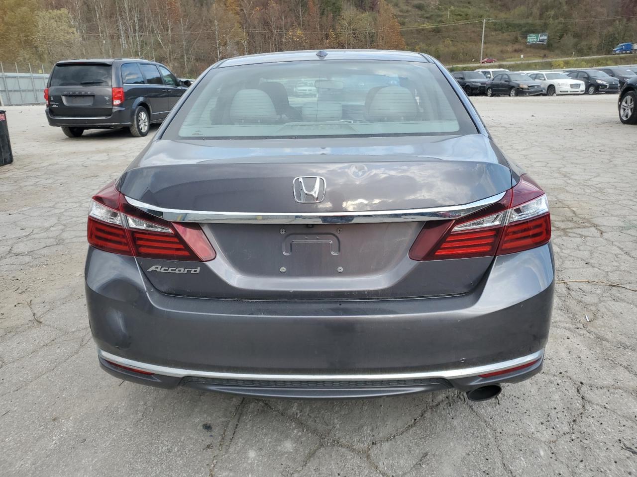 2017 Honda Accord - Image 6