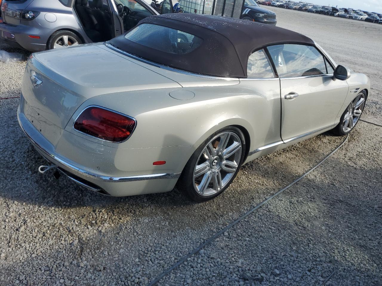 2016 Bentley Continental Gtc VIN: SCBGU3ZA2GC051723 Lot: 73660594