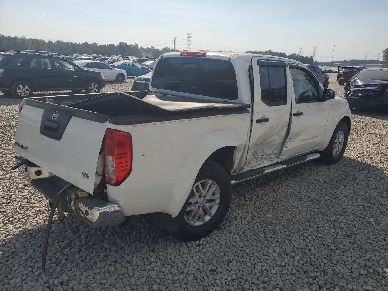 2016 Nissan Navara (Frontier) - Image 3