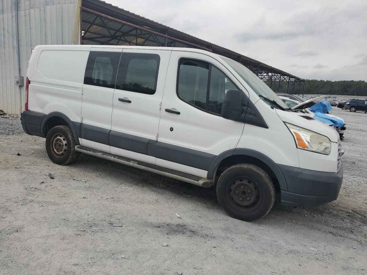 VIN 1FTNR1ZM1FKA46439 2015 FORD TRANSIT no.4