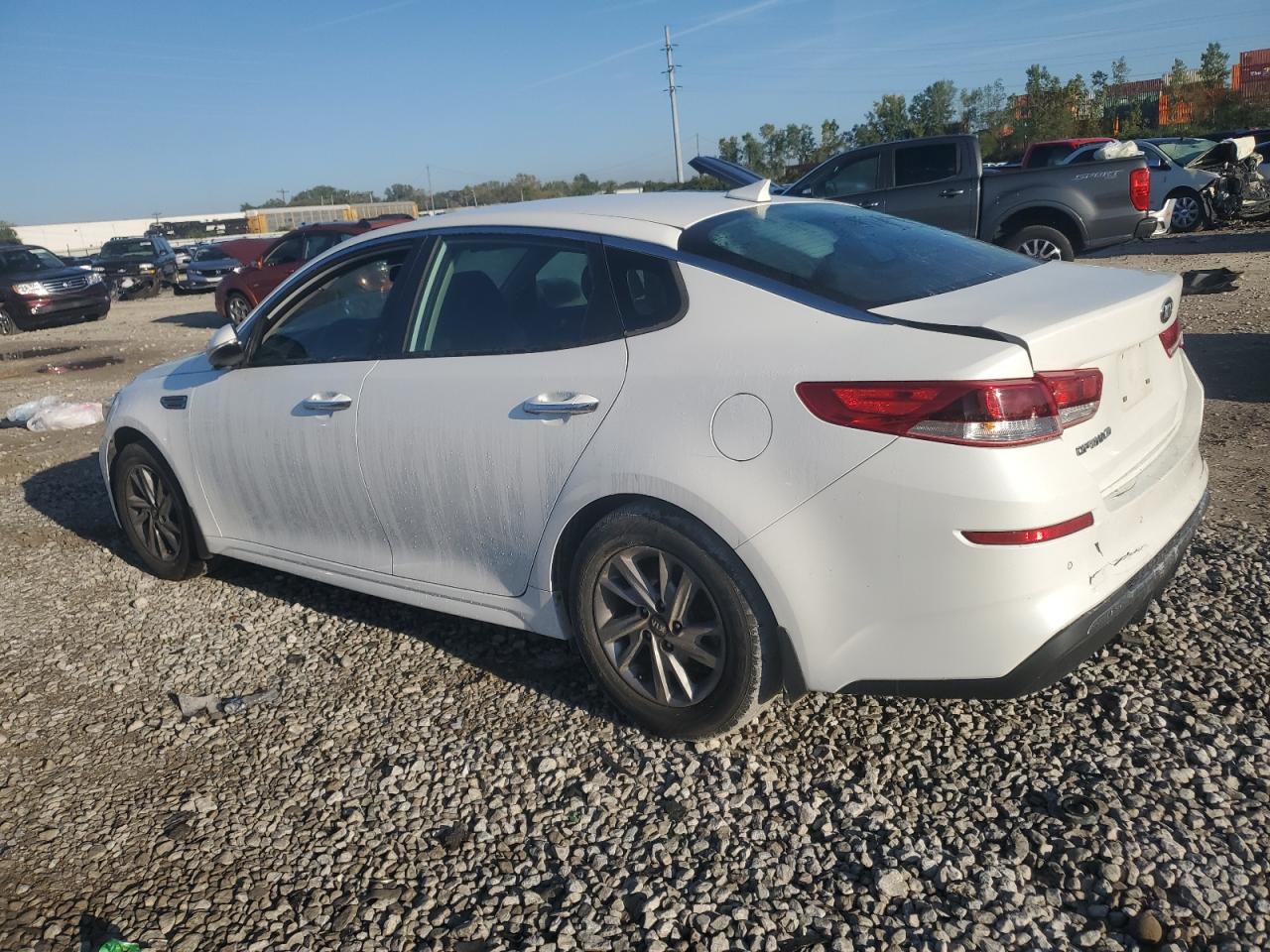 VIN 5XXGT4L36KG303093 2019 KIA OPTIMA no.2