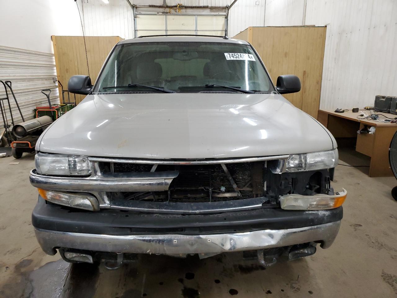 2005 Chevrolet Tahoe - Image 5