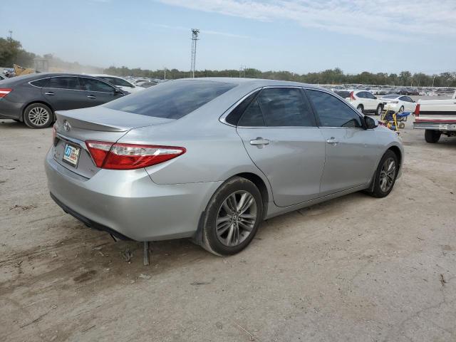  TOYOTA CAMRY 2015 Сріблястий