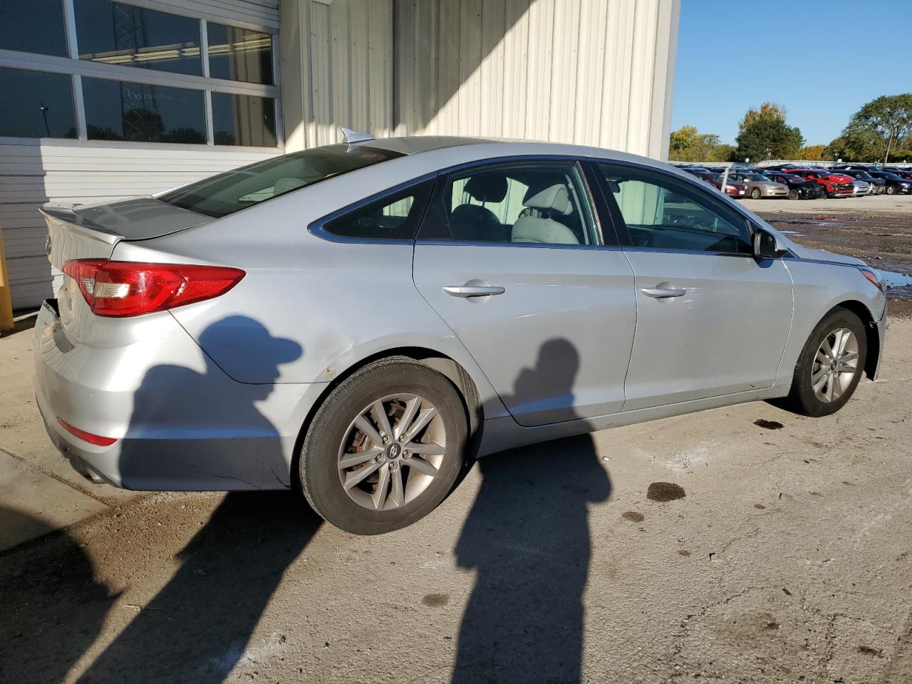 2017 Hyundai Sonata - Image 3