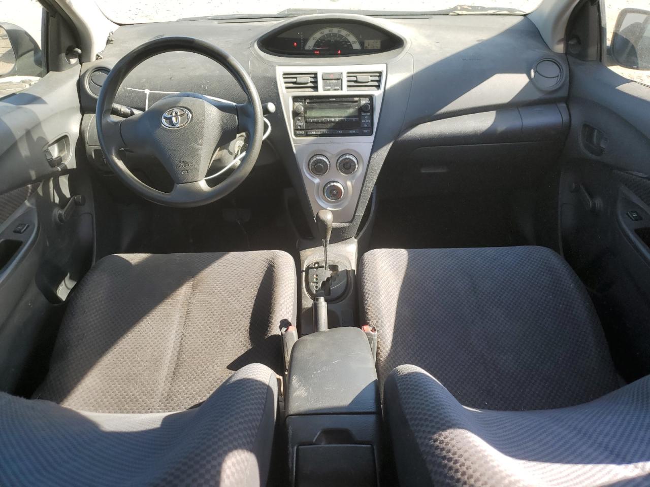 JTDBT903271067377 2007 Toyota Yaris