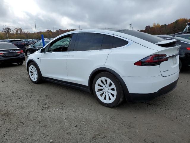  TESLA MODEL X 2018 Белый